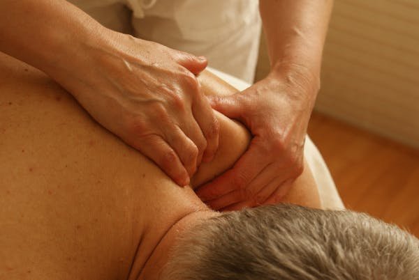 Massage le mans : détente et bien-être sur mesure